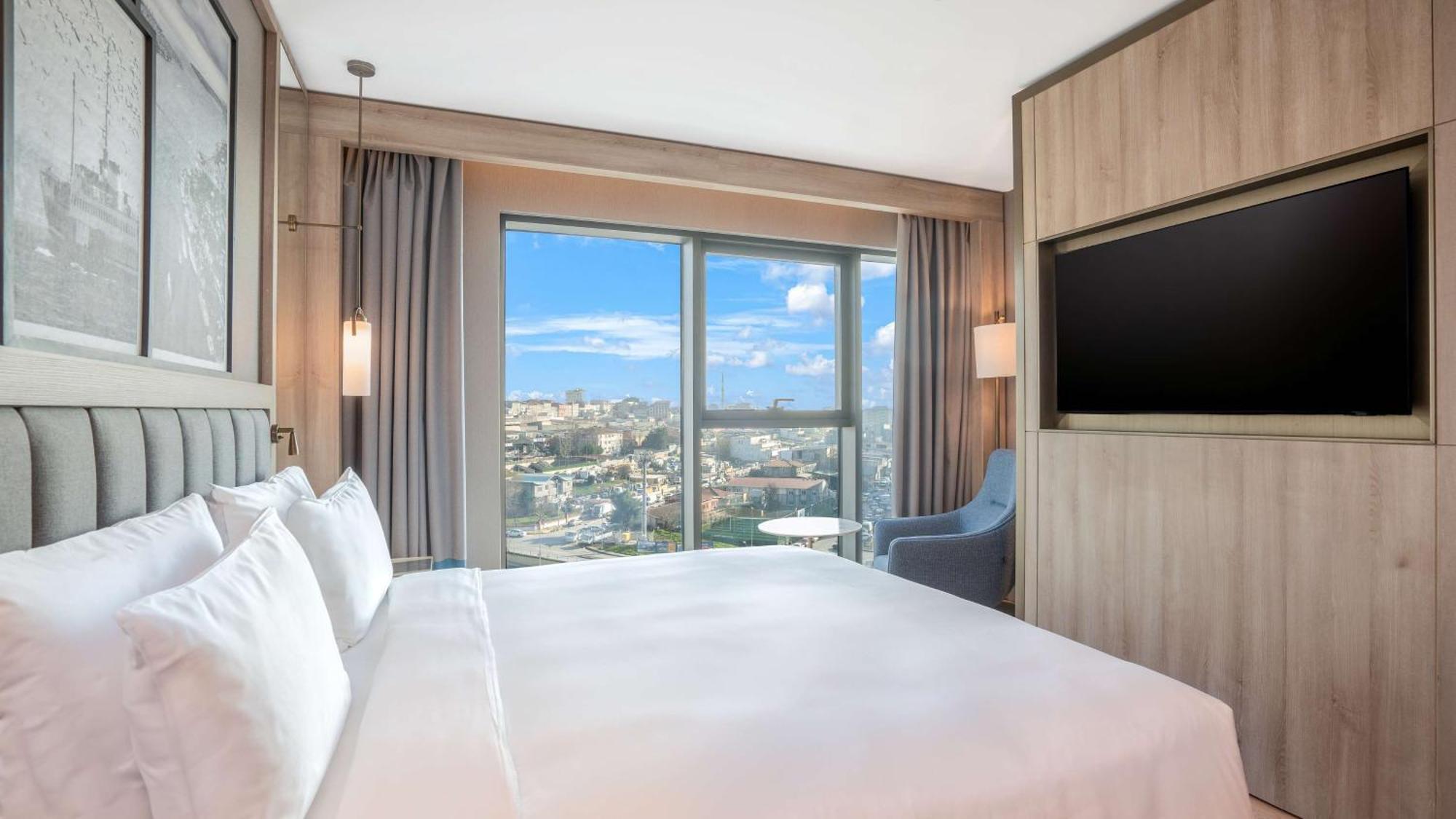 Radisson Hotel Istanbul Merter Экстерьер фото